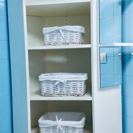 アパート Piso Muy Amplio En El Centro Del Centro ヒホン